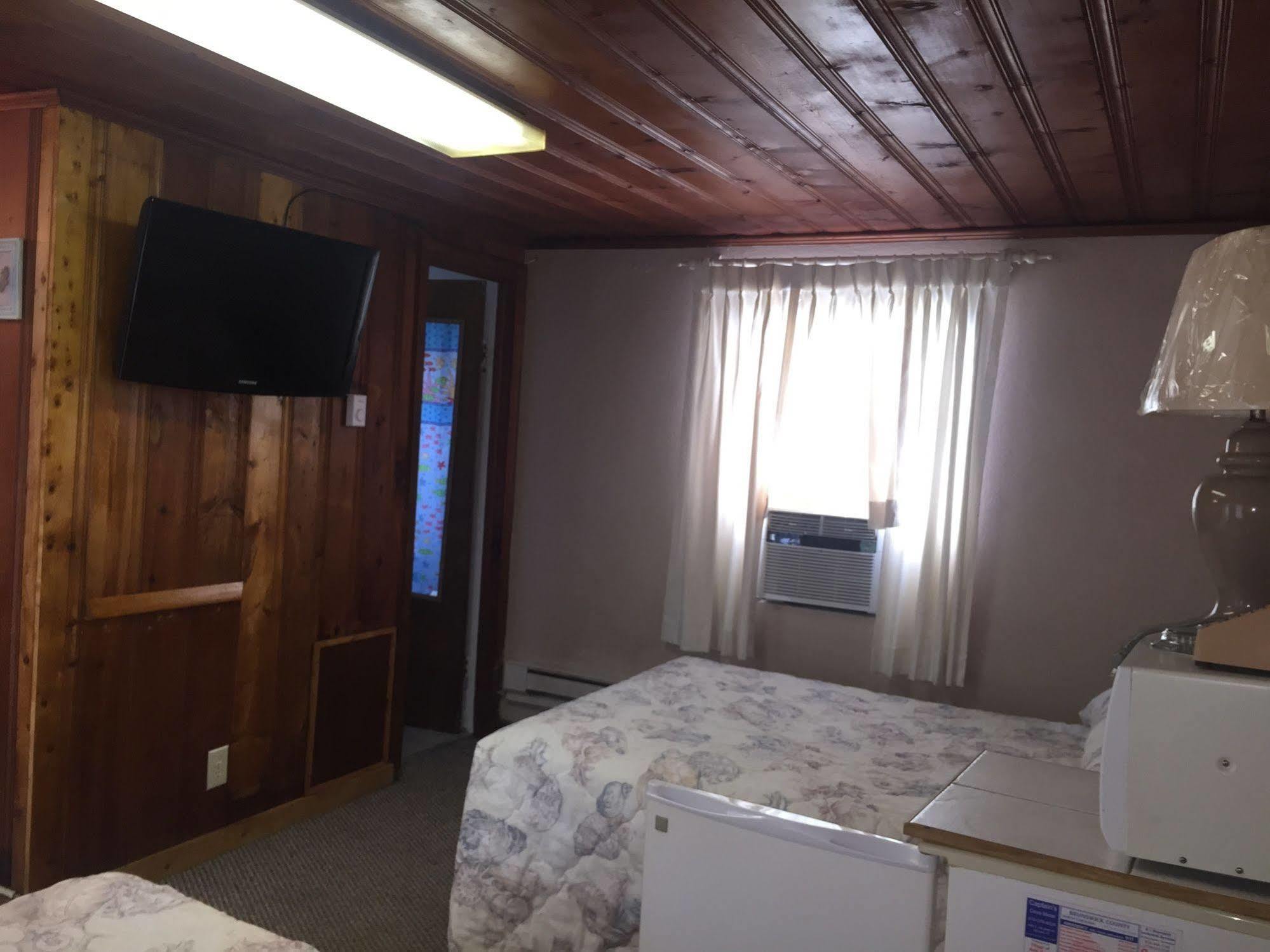Captain'S Cove Motel Oak Island Εξωτερικό φωτογραφία